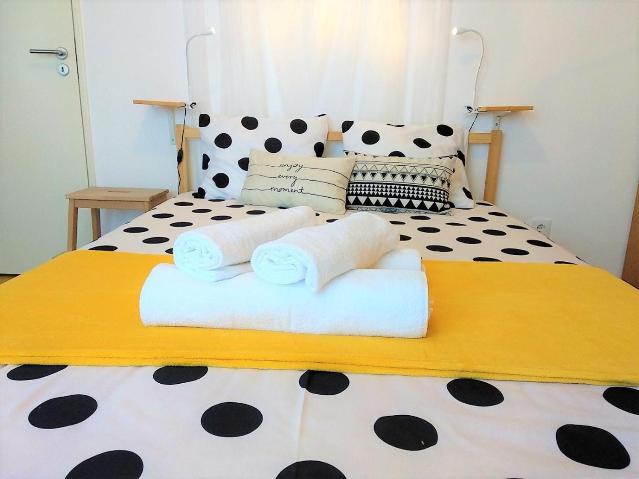D Wan Guest House Peniche Extérieur photo