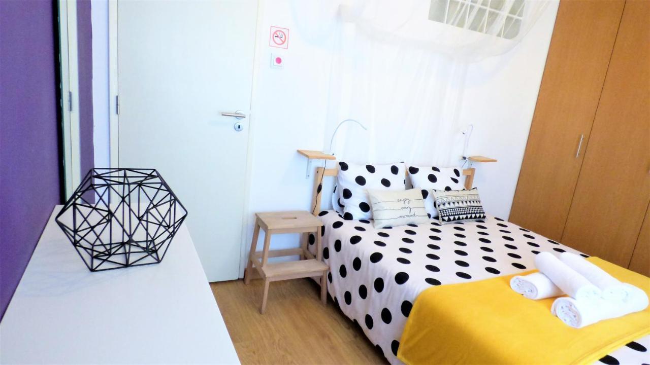 D Wan Guest House Peniche Extérieur photo
